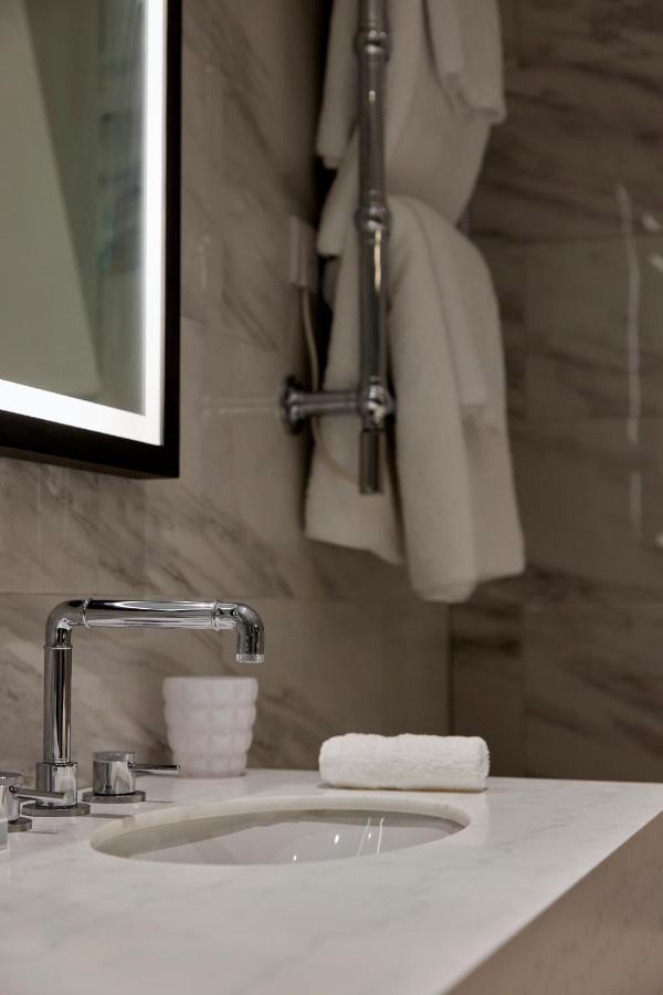 The Parkgate Hotel Cardiff Bagian luar foto