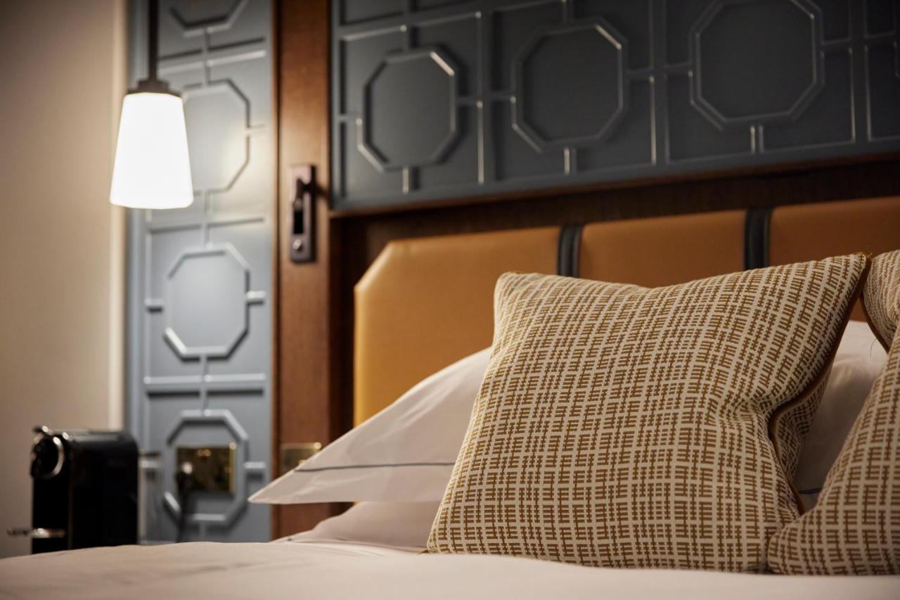 The Parkgate Hotel Cardiff Bagian luar foto
