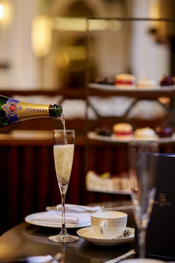 The Parkgate Hotel Cardiff Bagian luar foto